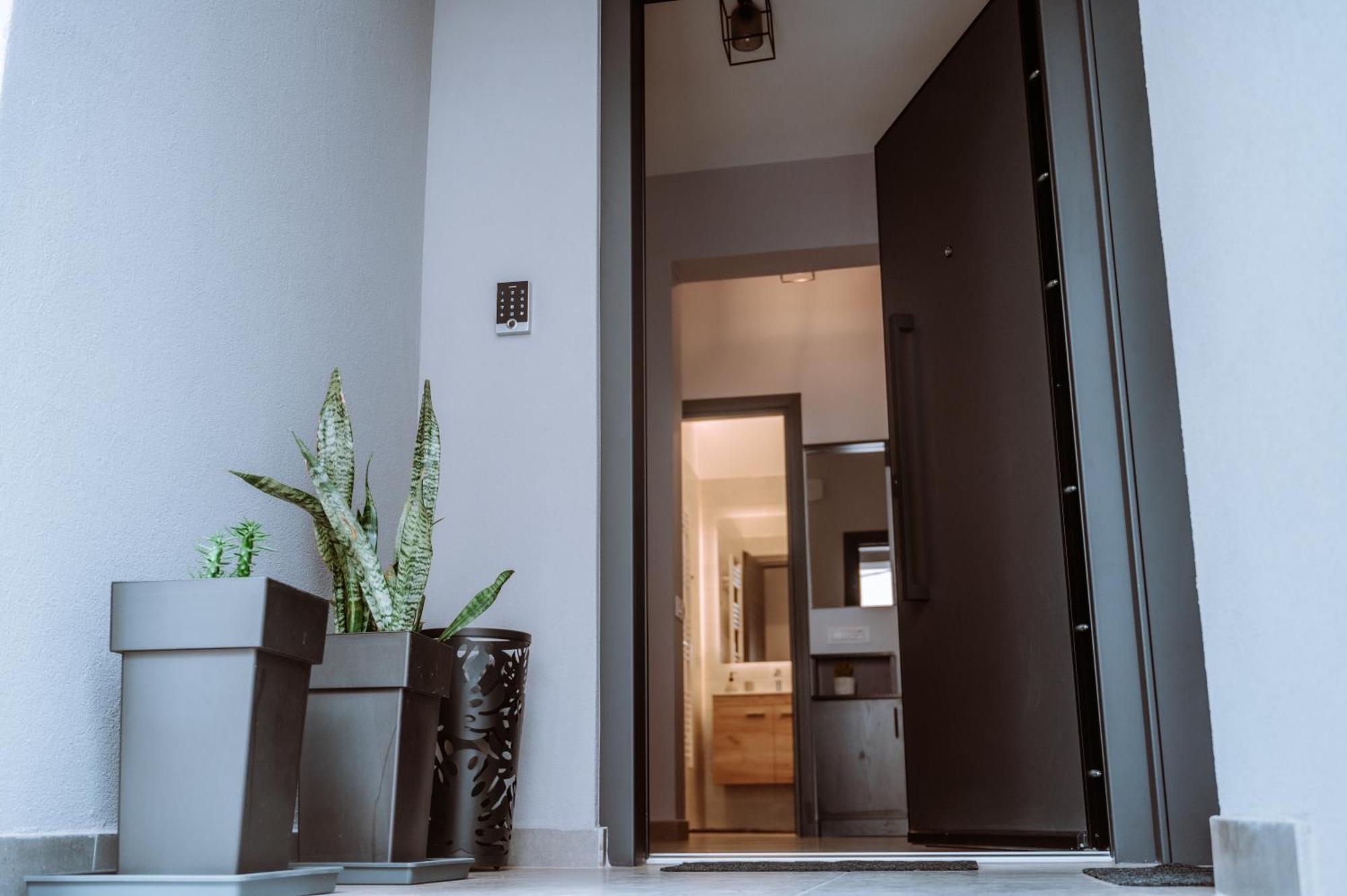 Louisa Luxury Apartments Preveze Dış mekan fotoğraf